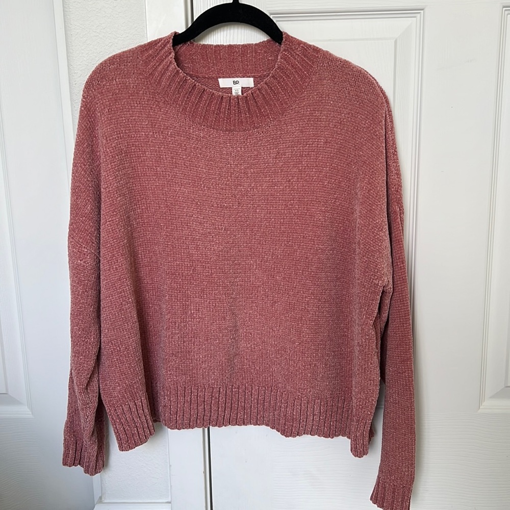 BP pullover sweater crewneck